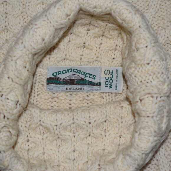 ARAN Turtleneck Sweater Cable Knit Cream Irish 100% Wool Size S - Picture 4 of 7